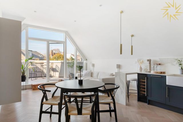 ✨OFF MARKET✨

Are you looking for unique and exceptional One bedroom apartment on one of Ealing’s most desirable roads? Completed just over 2.5 years ago in a small boutique block of just 6 apartments, this oversized One bedroom is perfect for a 1st time buyer or investor alike. Developed by one of West London leading developers - #Luxgrove.Homes the apartment is situated moments from Ealing Broadway and West Ealing and comes with a CPZ Parking Permit.

☑️ 571 Sq Ft (53 Sq M) internal space
☑️Very high-end finishes, designed for comfort & ease 
☑️ Open-plan living/kitchen flooded with natural light
☑️ Full smart home technology installed
☑️ Oversized bathroom with ample storage 
☑️ Private balcony of the great room 
☑️ 7.5yrs remaining of the building warranty 
☑️ CPZ parking permit available
☑️Moments to Ealing Broadway Station with it’s easy connections in and out of the City 
☑️ £POA

NOT ON THE PORTALS & exclusively being sold by Luxres:

Fancy a chat, give me a call or drop me an email: 
📞 +44 (0) 7971832989
📨 jonathan@luxres.co.uk

#luxgrove.homes

#Ealingproperty #Ealing #LondonProperty #UKproperty #NewListing #Luxres #Luxgrovehomes